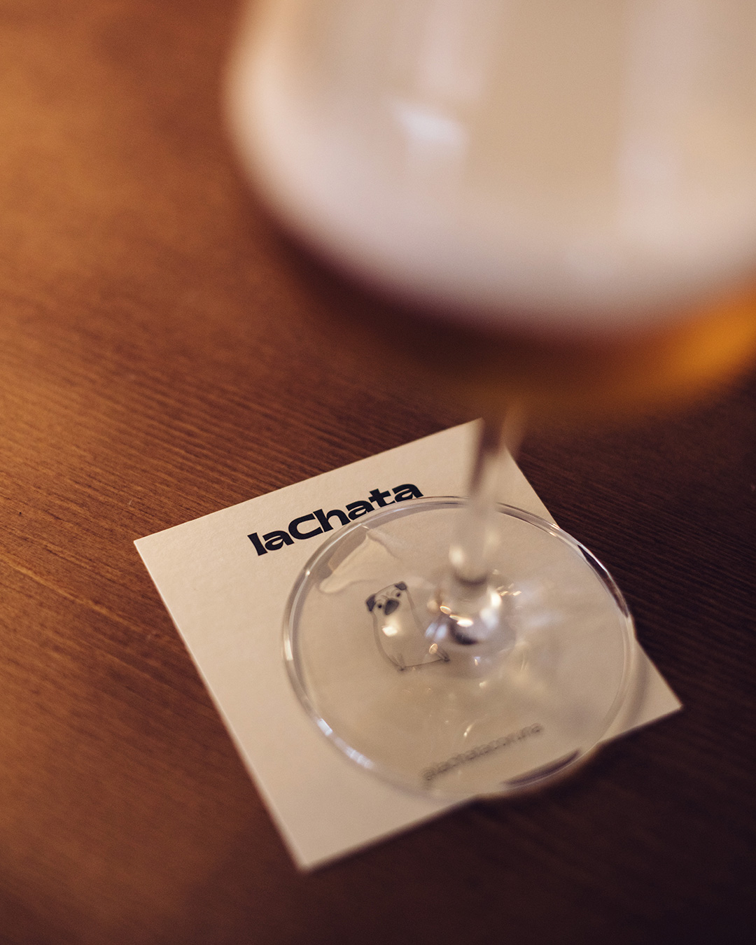 Diseño marca logotipo restaurante La Chata