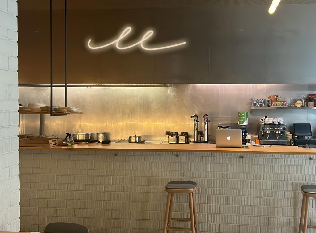 Rediseño marca restaurante Morrofino